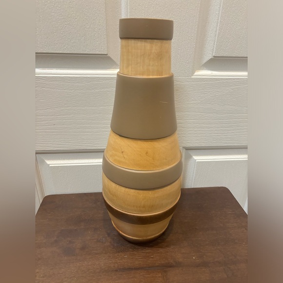 Tahari Wooden Vase - Picture 6 of 11